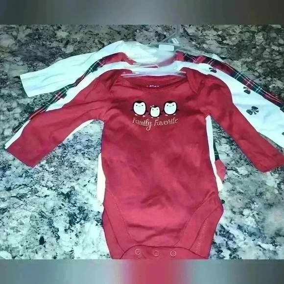 Bundles Baby Place Other - Girls Christmas Holiday Three-piece 0 To 3 Months Onesies New